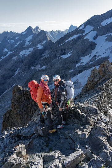 Mountaineering backpack Guide 44+6